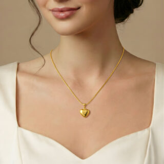 Love Symbol Gold Heart Pendant Necklace – Anti Tarnish
