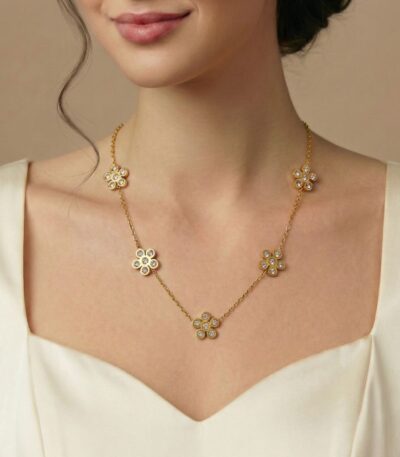 Anti tarnish floral crystal necklace for women